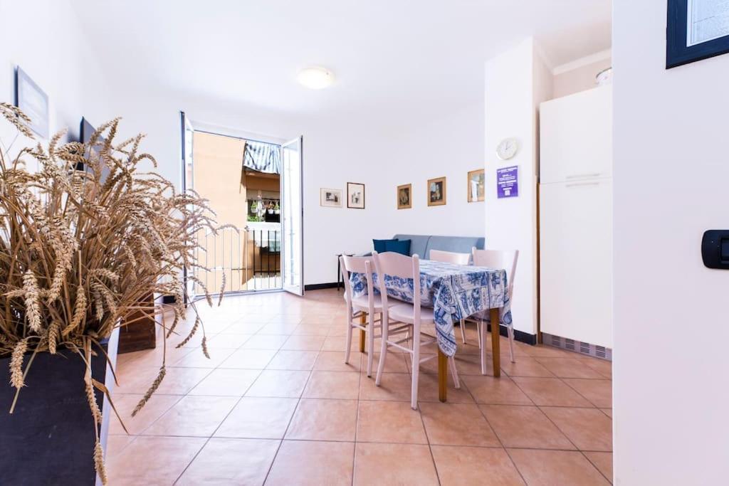 Prione'S Apartment Генуя Экстерьер фото